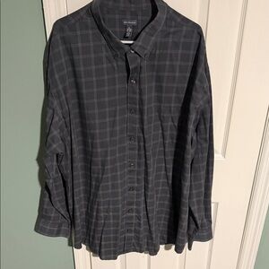 Van Heusen Men's Dark Gray Plaid Shirt